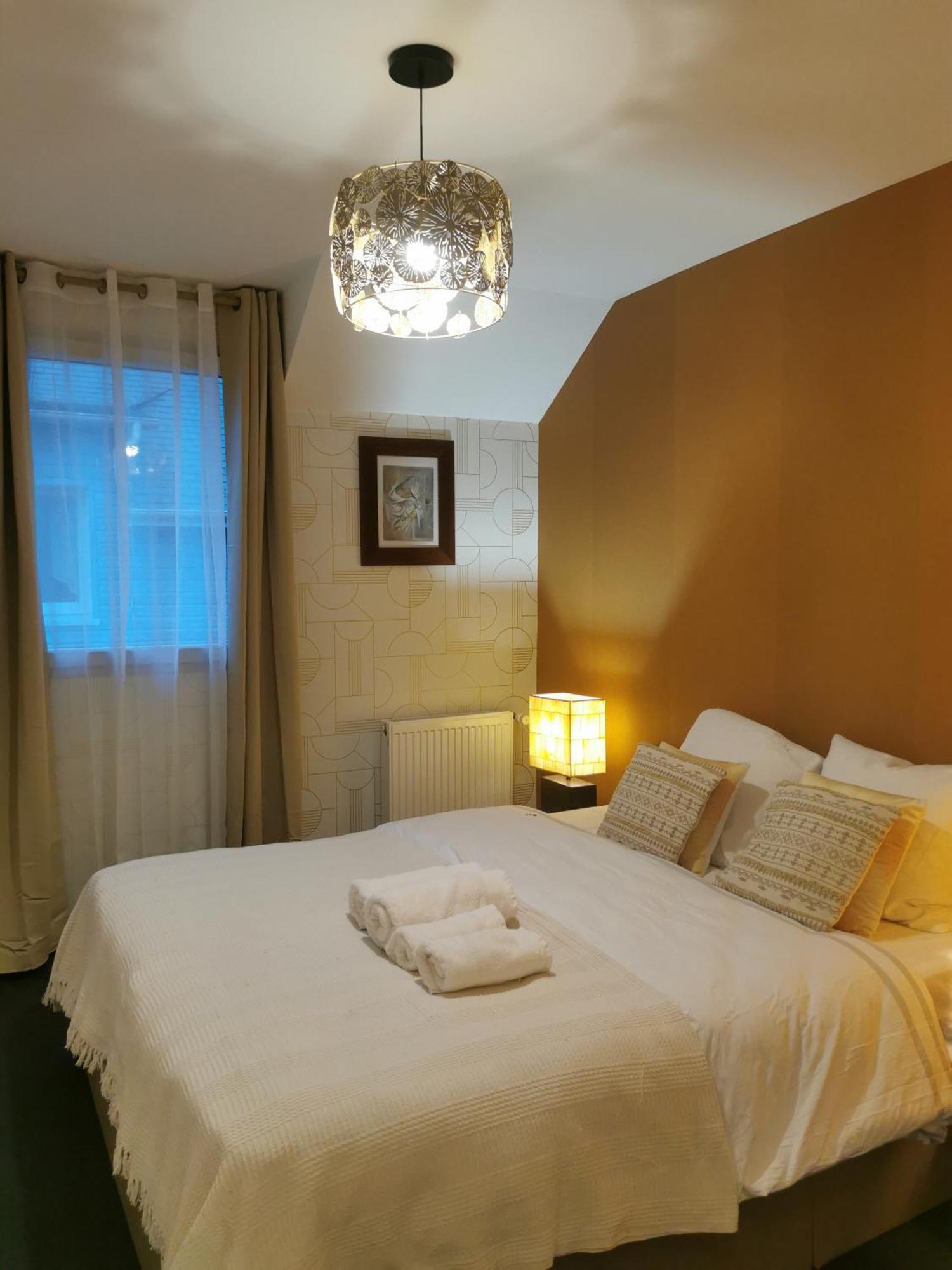 La Maison Olivia La Rivière-Saint-Sauveur Екстериор снимка